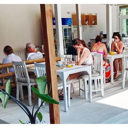 Ampha Place Hotel Mae Nam Luaran gambar