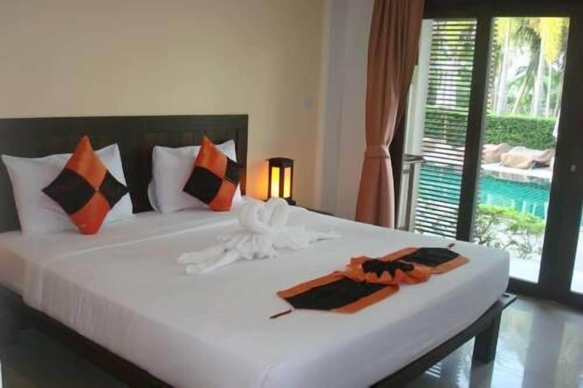 Ampha Place Hotel Mae Nam Luaran gambar