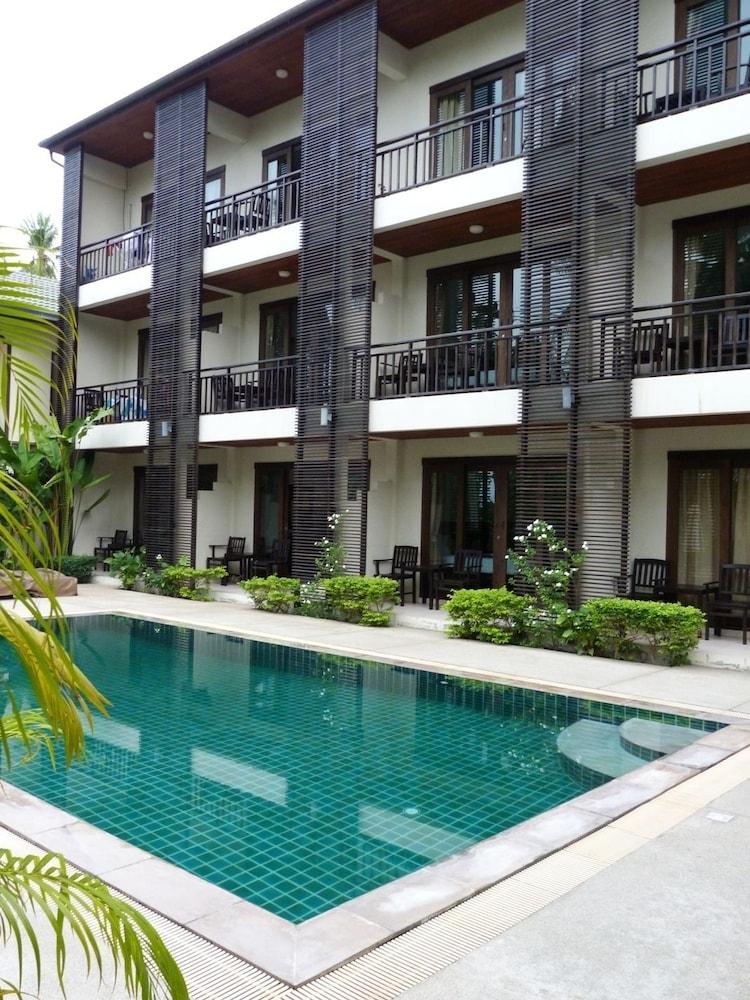 Ampha Place Hotel Mae Nam Luaran gambar