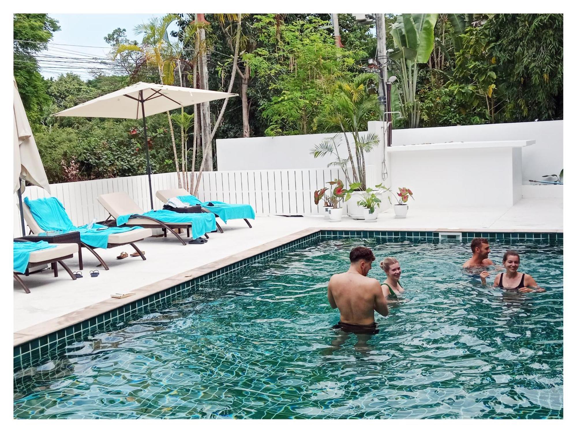 Ampha Place Hotel Mae Nam Luaran gambar