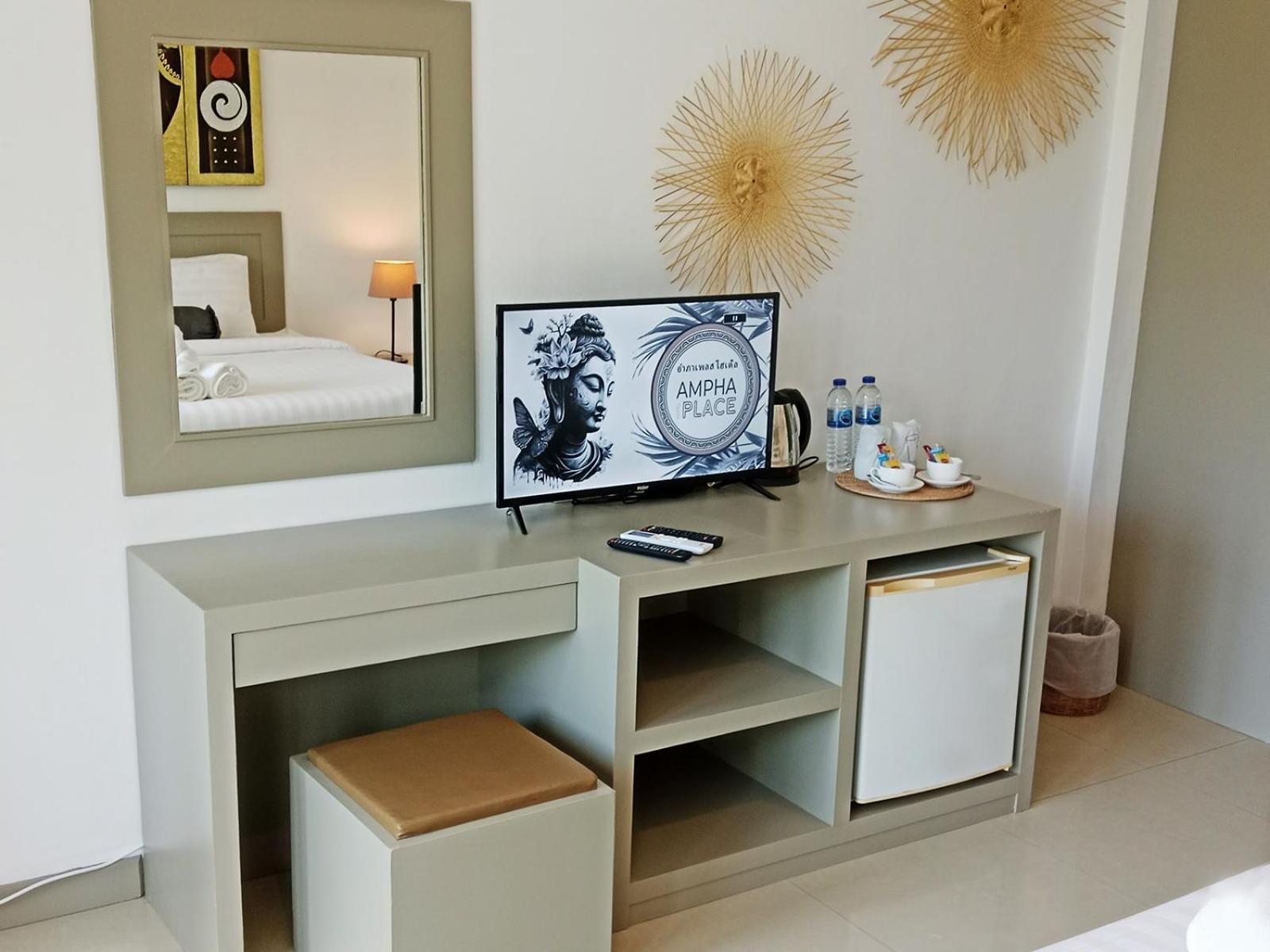 Ampha Place Hotel Mae Nam Luaran gambar