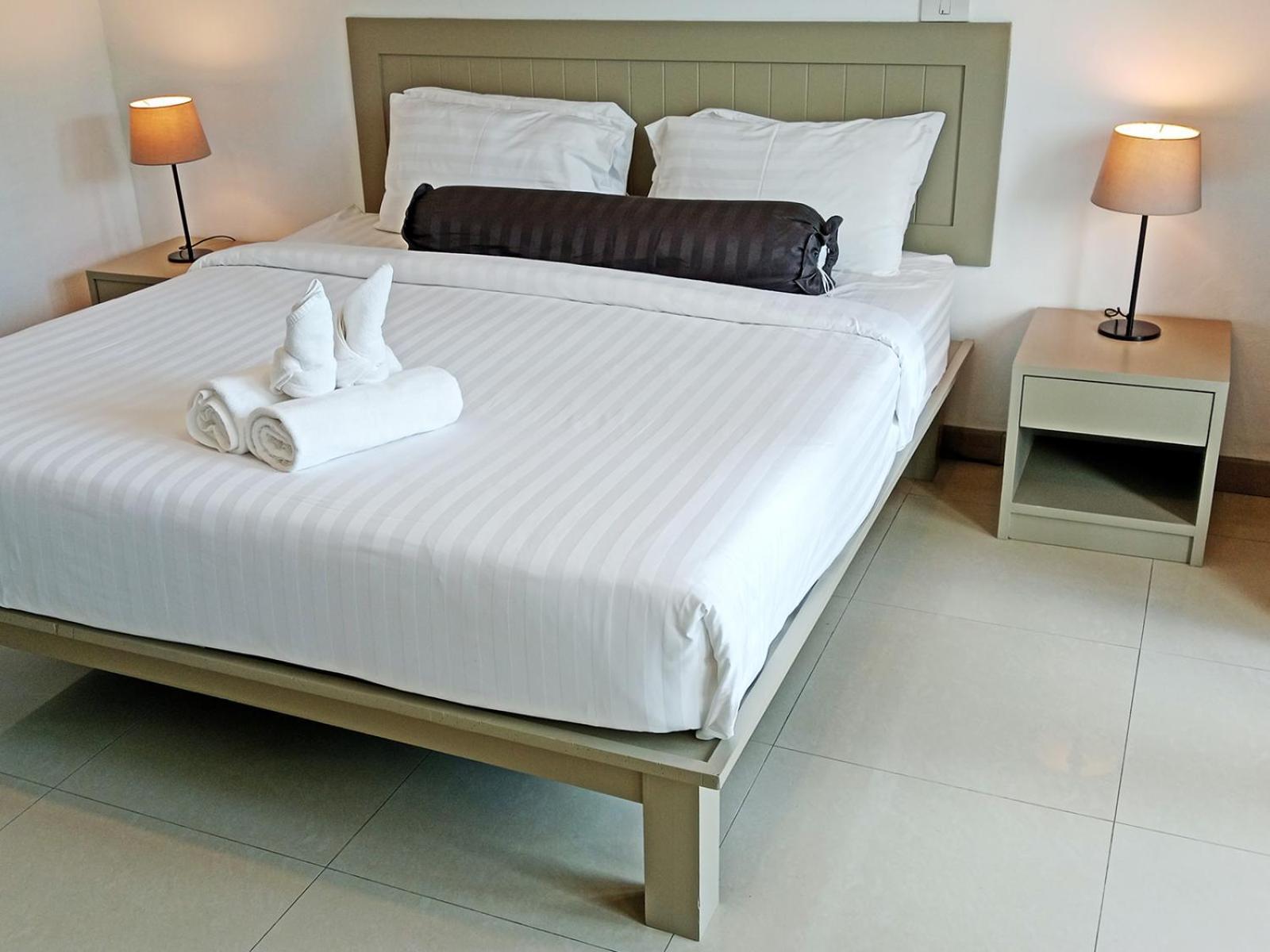 Ampha Place Hotel Mae Nam Luaran gambar
