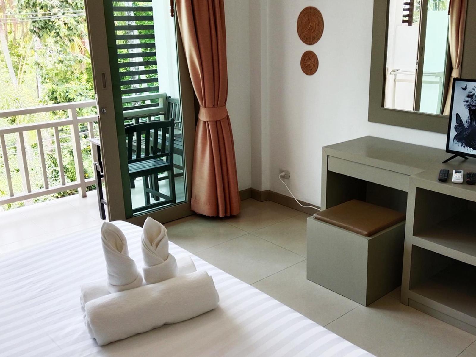 Ampha Place Hotel Mae Nam Luaran gambar