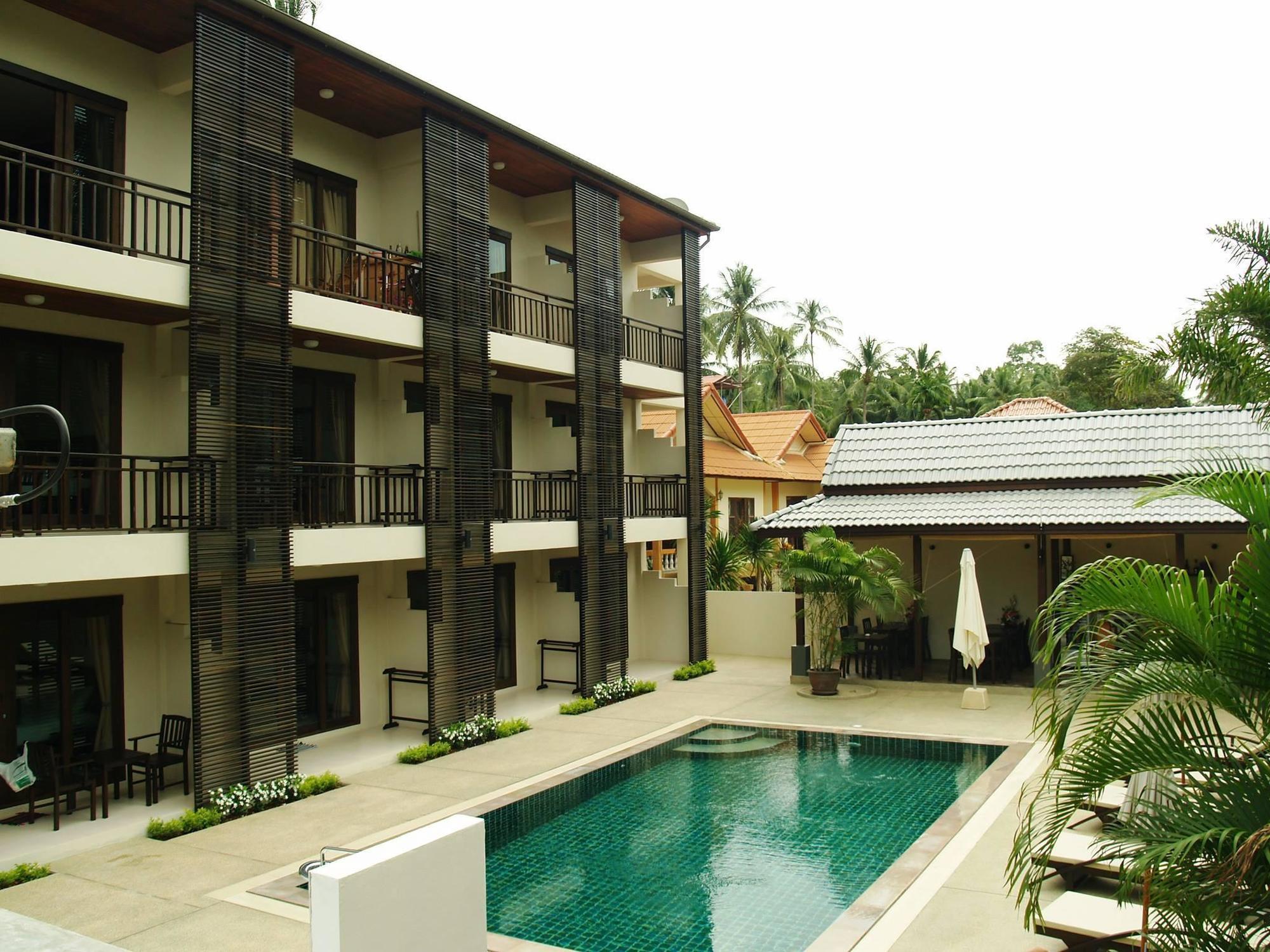 Ampha Place Hotel Mae Nam Luaran gambar