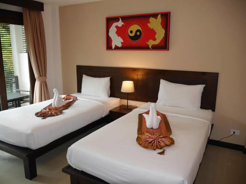 Ampha Place Hotel Mae Nam Luaran gambar